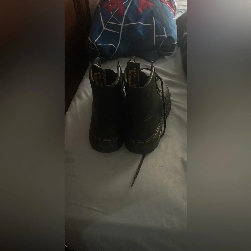 Doc marten boots - Picture 2 of 4